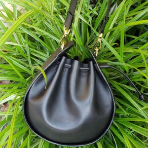 Handmade leather drawstring bag- BLL03